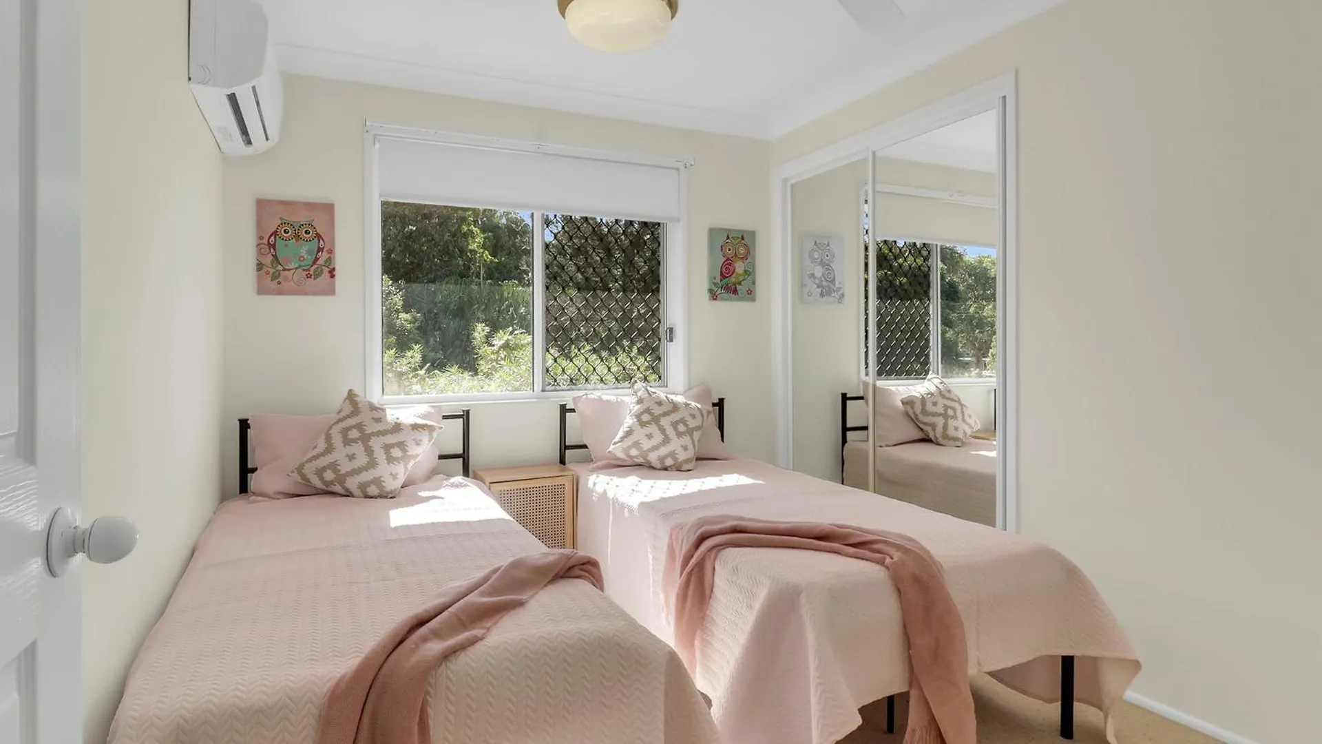 Serenity On Scenic Kinka Beach Holiday home